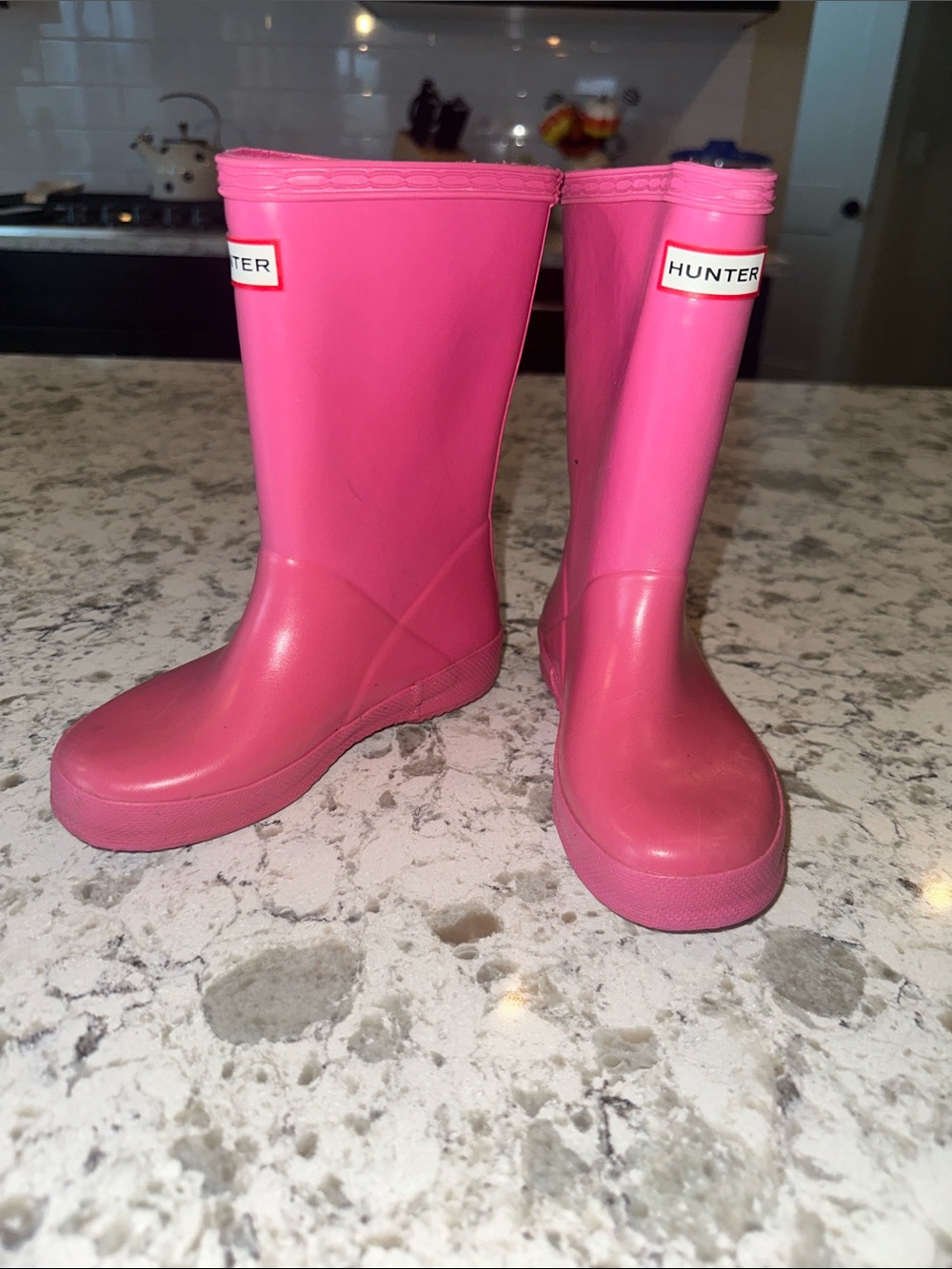 Hunter Kids Hot Pink Waterproof Rain Boots. Size 10.